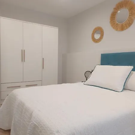 アパート Confort シジェーダ